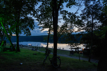 Abendstimmung zum Lichterfest in Pahna